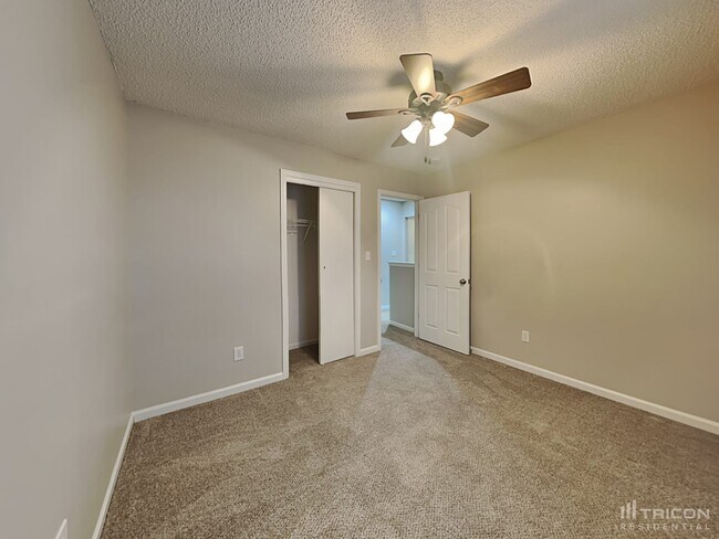 Building Photo - 15164 Leslie Brooke Rd