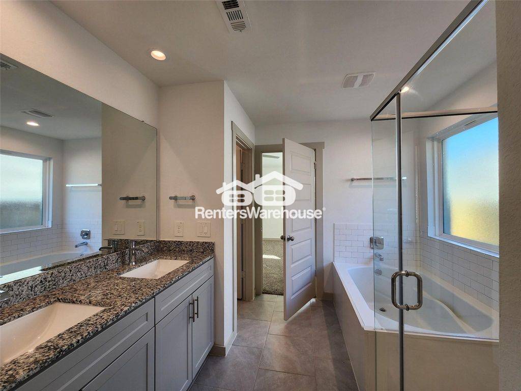 Building Photo - 4934 Natchez Trce