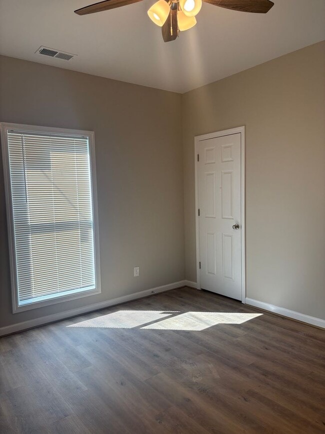 Building Photo - New For Rent in Moody!