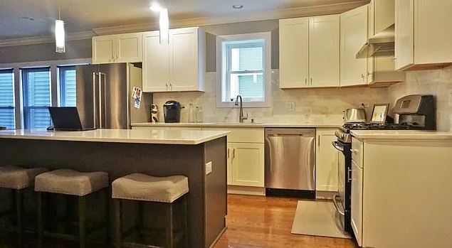 Building Photo - 3727 N Christiana Ave