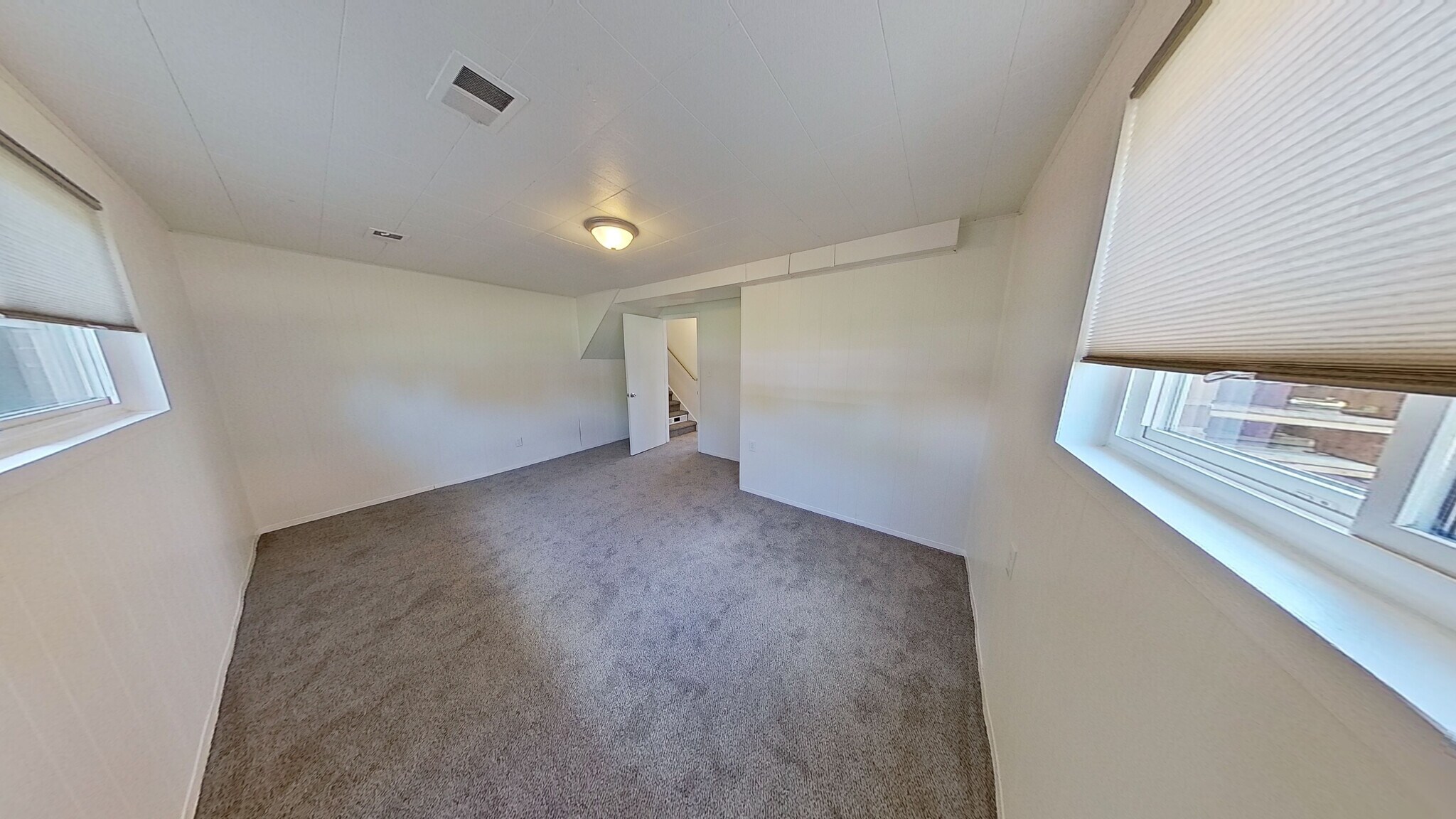 Building Photo - 4675 Holland St