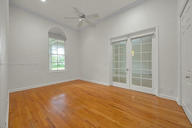 Building Photo - 11149 SW 78th Ave