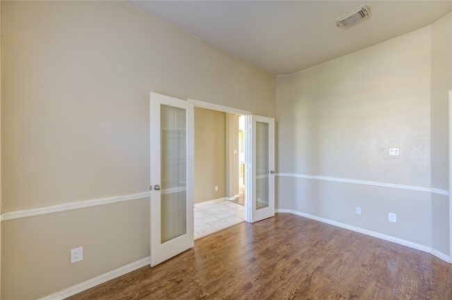 Building Photo - 44 Atascadero Dr