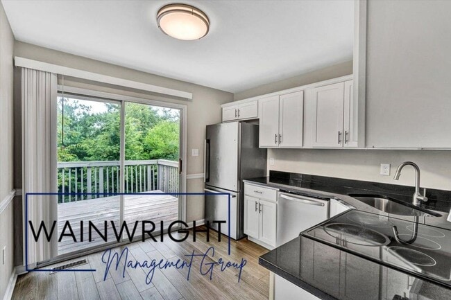 Building Photo - SW Roanoke County