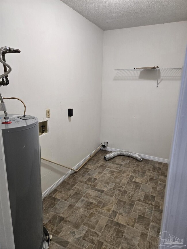 Building Photo - 5396 Camille Gardens Cir