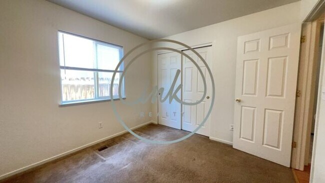Building Photo - Three Bedroom Single Family Home in Fernle...