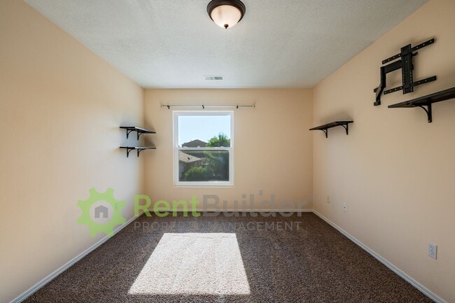 Building Photo - CALL US TODAY AT (505) 808-6467 TO SCHEDUL...
