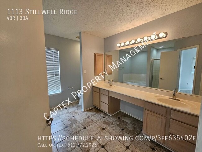 Building Photo - 1113 Stillwell Ridge