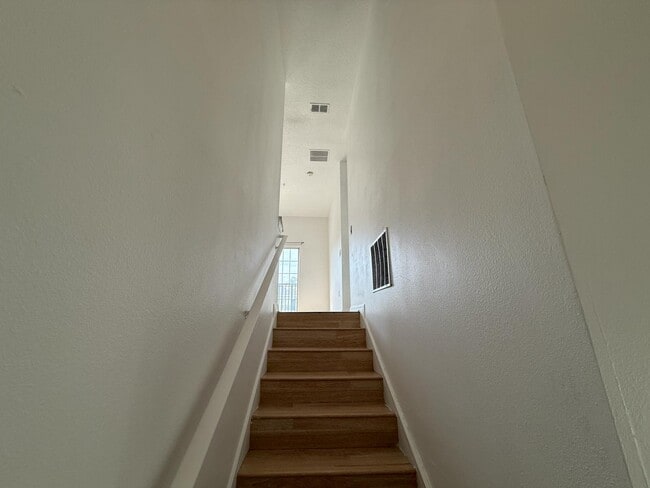 Building Photo - 1711 San Jacinto Cir
