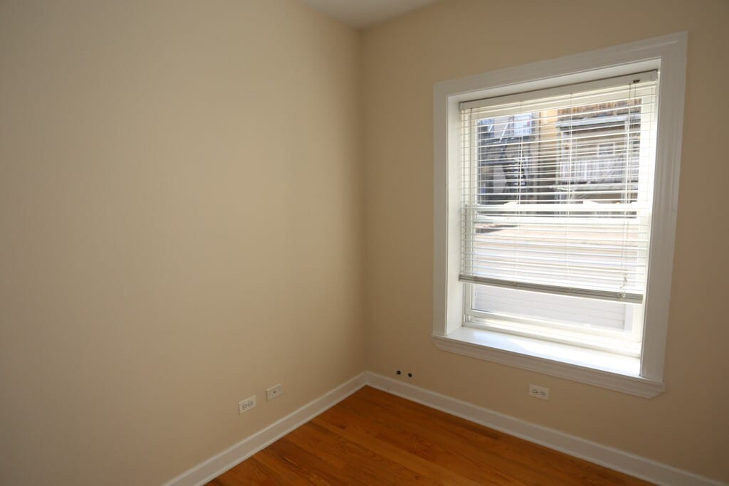 Building Photo - 3255 N Clifton Ave