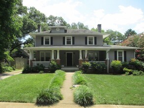 Building Photo - Charming 2br 1ba Condo in Five Points! Ava...