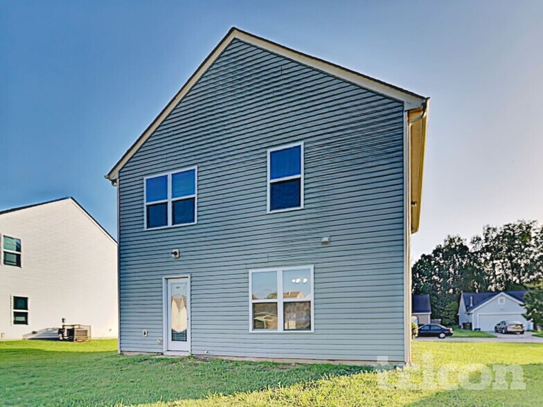 Building Photo - 576 Gentle Breeze Ln