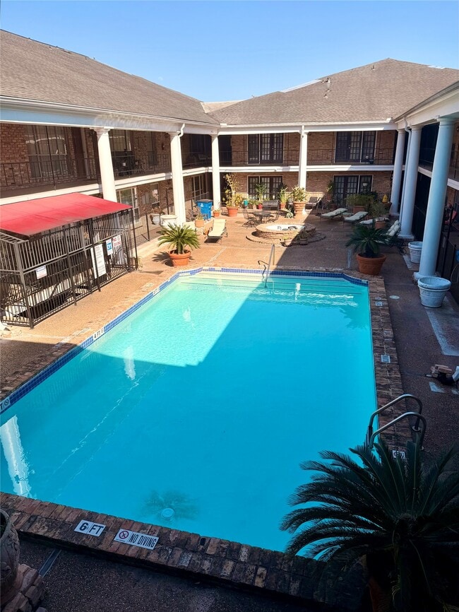 Building Photo - 2507 Montrose Blvd