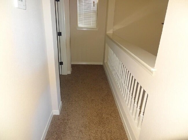 Building Photo - 14451 Coyote Trail Dr