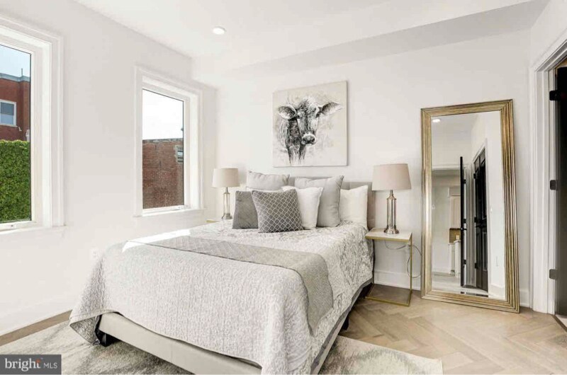 Building Photo - 838 Varnum St NW