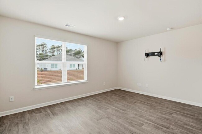 Building Photo - 4516 East Coast Ln