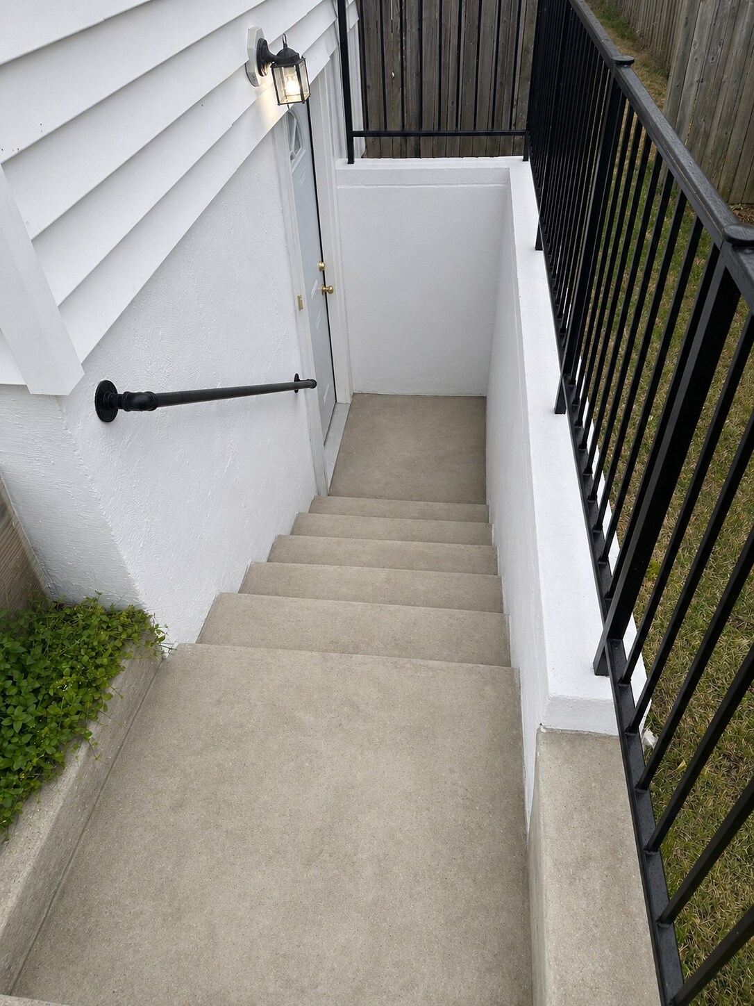 Building Photo - 3381 Horsehead S