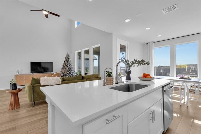 Building Photo - 3615 Twin Glades Pass