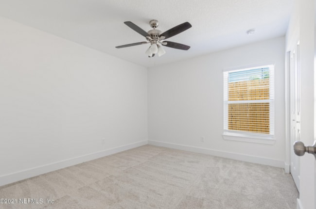 Building Photo - A beautiful 4 bedroom, 2 bathroom property...