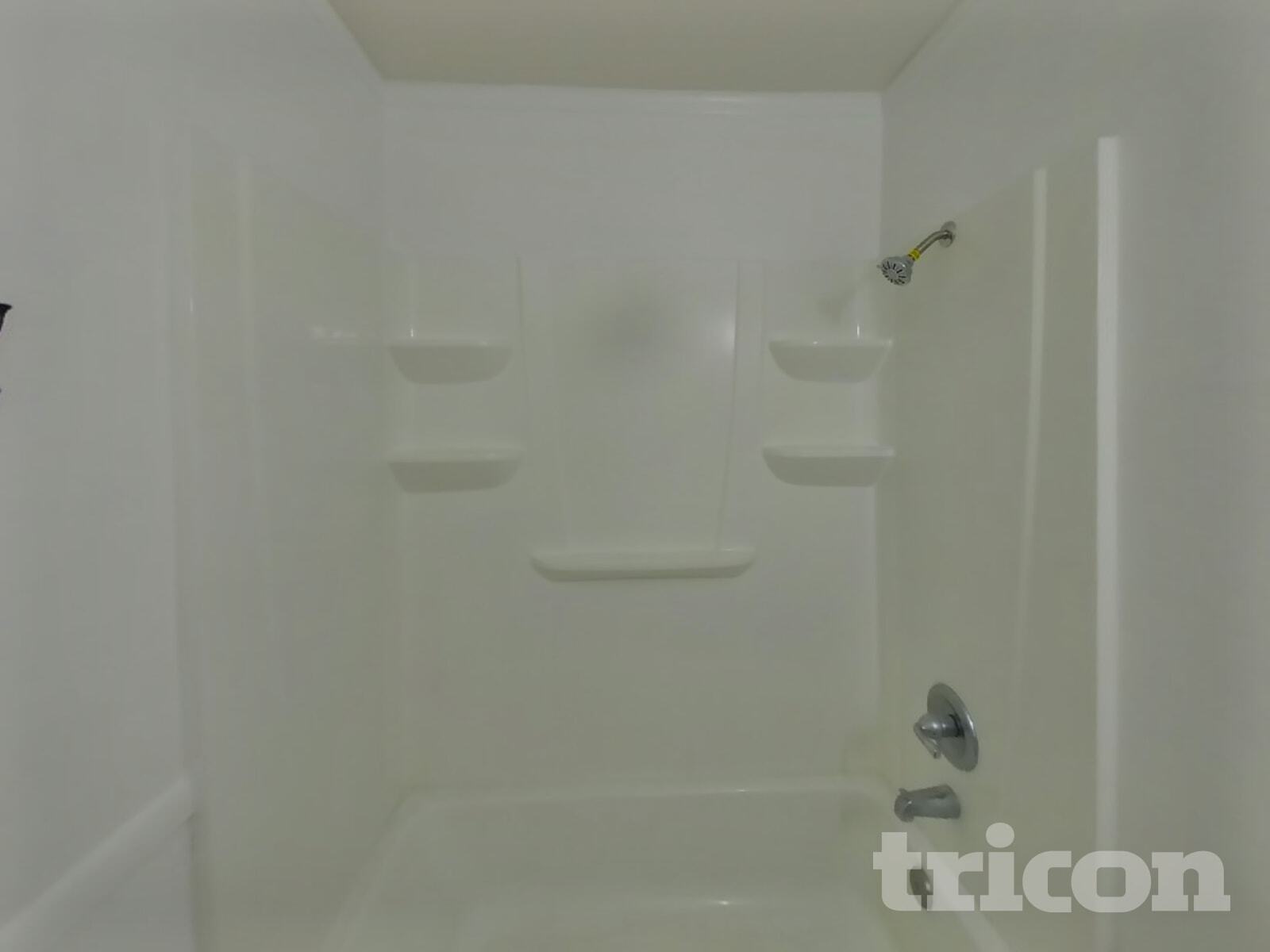 Building Photo - 828 N Pine Ct