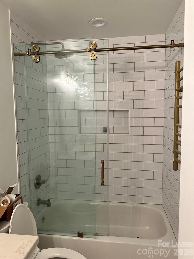 Building Photo - 21647 Crown Lake Dr