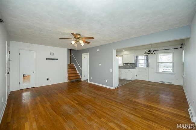 Building Photo - 405 N Moore St