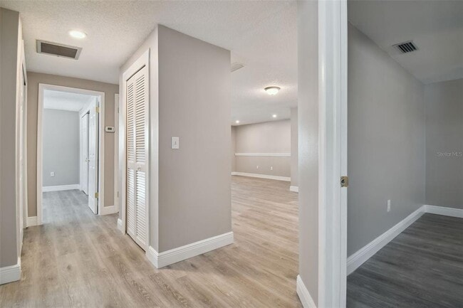 Building Photo - 7721 Heather St