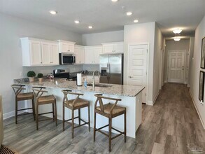 Building Photo - 5519 Lexlee Blvd