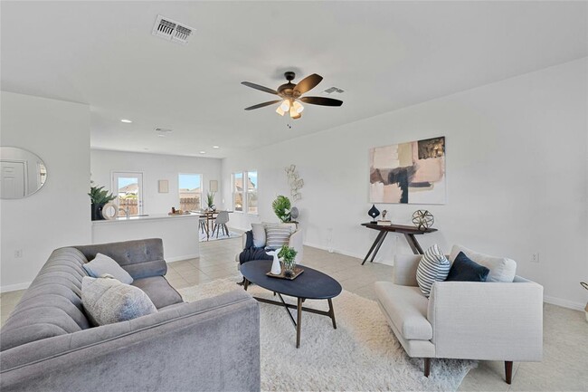 Building Photo - 9713 Grapevine Leaf Dr