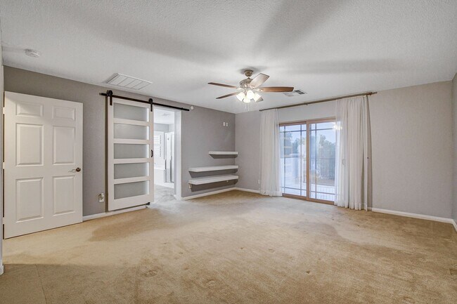 Building Photo - 4 Bedroom in North Las Vegas Near Aliante