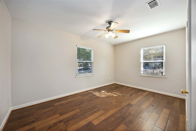 Building Photo - 6713 Barney Rd