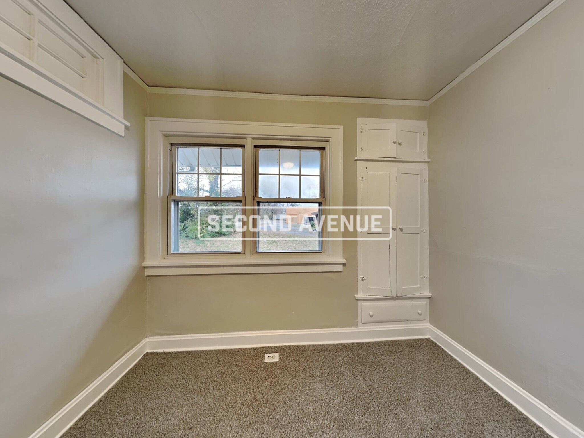 Building Photo - 5808 Prospect Ave