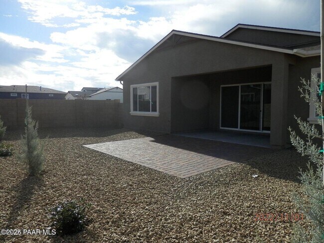 Building Photo - 6882 Gables Trl