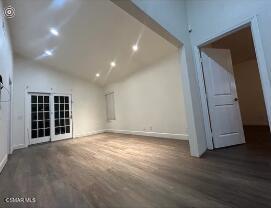 Building Photo - 2034 Riverbirch Dr