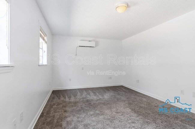 Building Photo - 3007 Meteor St
