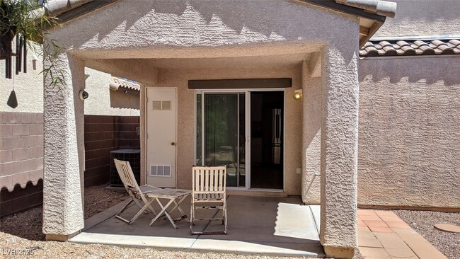 Building Photo - 2445 Ember Mist Ct