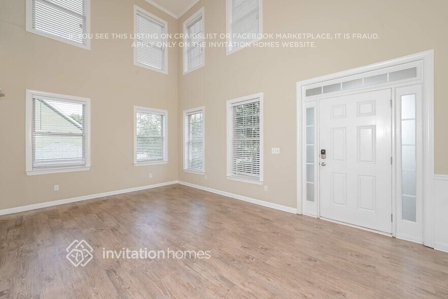 Building Photo - 6324 Stonelake Dr SW