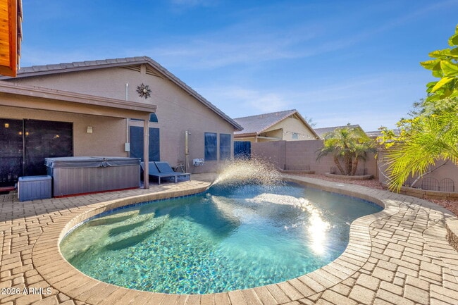 Building Photo - 17424 N 2nd Ave