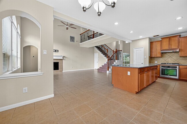 Building Photo - 11002 Kirker Ln