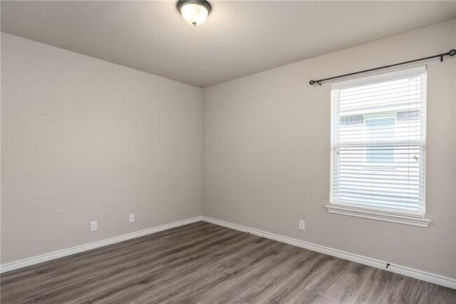 Building Photo - "Spacious 4-Bedroom Haven in Killeen with ...