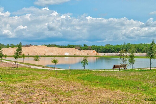 Building Photo - 4986 Worchester Dr