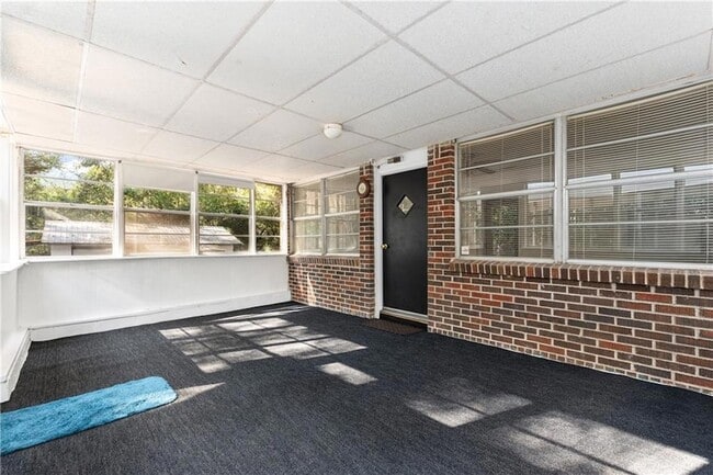 Building Photo - 4469 Blackwell Nursery Rd