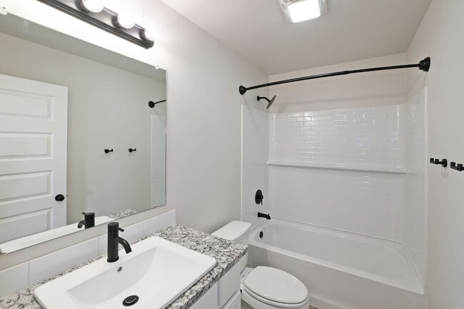 Building Photo - 9901 Yellowhouse Ave