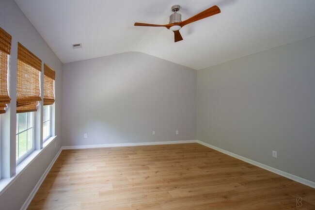 Building Photo - 4 bedroom home in Ballantyne