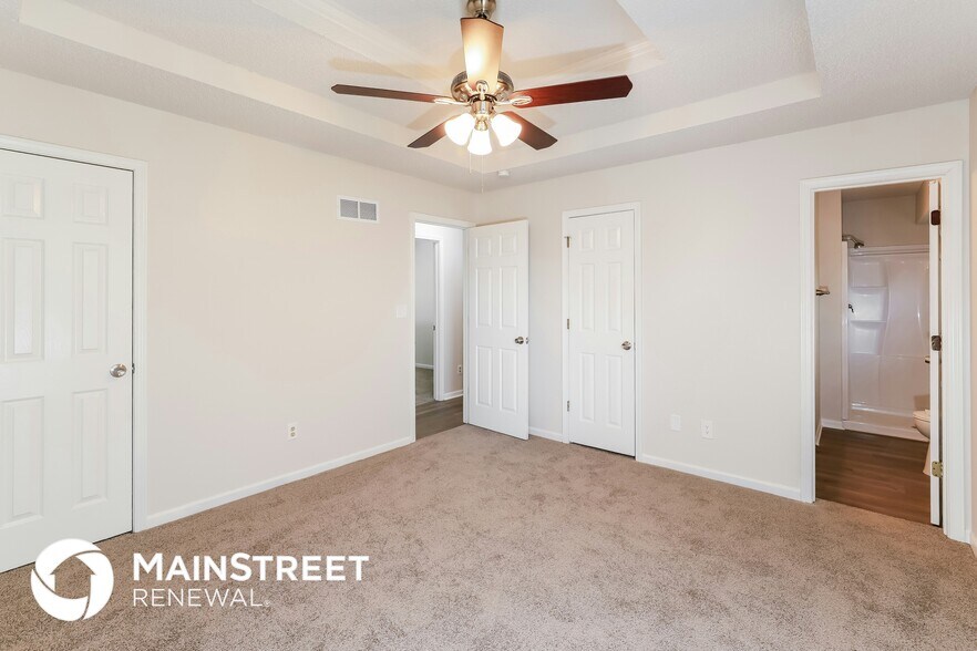 Building Photo - 11019 N Ditman Ave