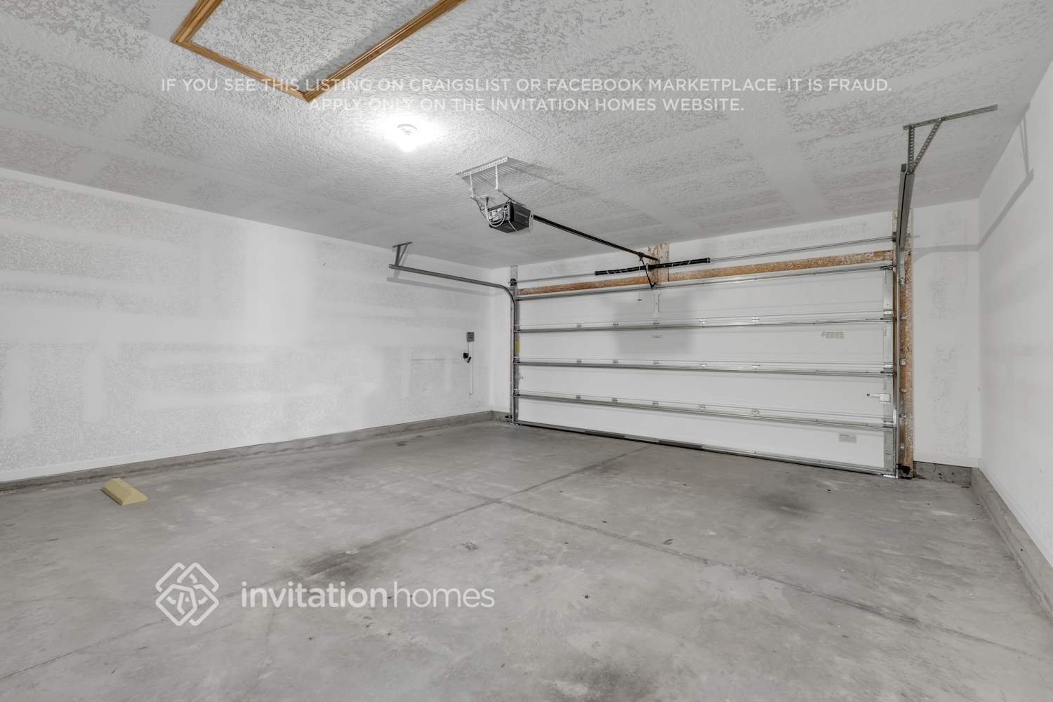 Building Photo - 378 S Hamilton Springs Rd
