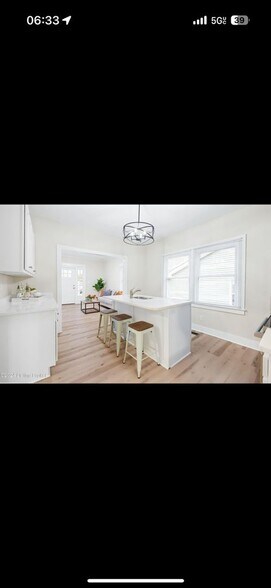Building Photo - 1526 Taylor Ave