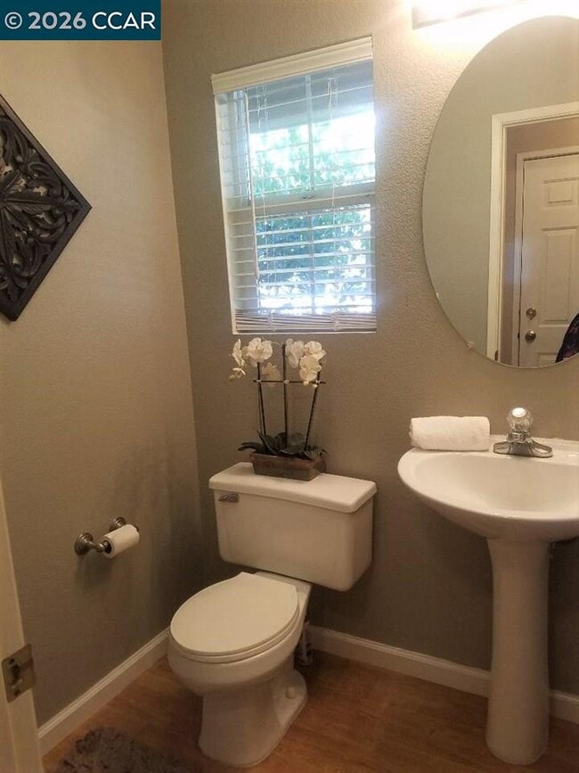 Building Photo - 4764 Central Pky