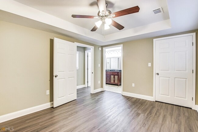 Building Photo - 8208 Connally Dr