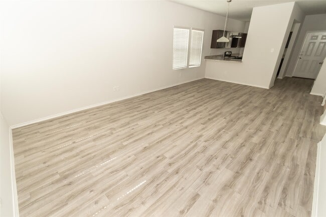 Building Photo - 18627 Bell Ravine Dr